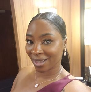 Meet your Posher, Lakeish